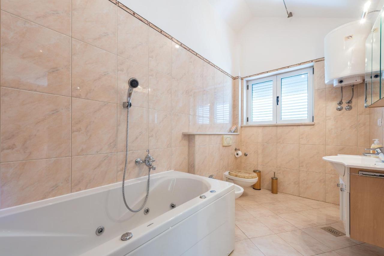 Angela Apartments Dubrovnik Eksteriør billede